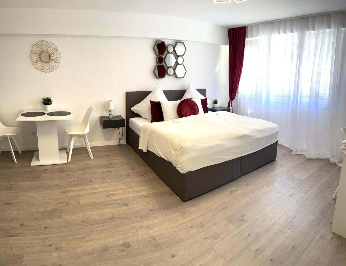Prime Host Dream Deluxe Lägenhet Karlsruhe Exteriör bild