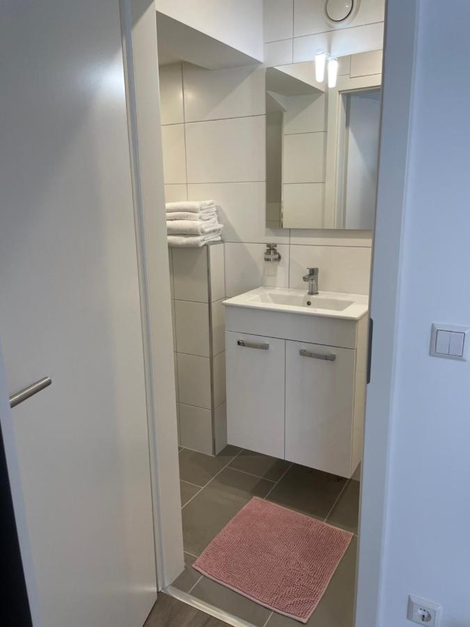 Prime Host Dream Deluxe Lägenhet Karlsruhe Exteriör bild
